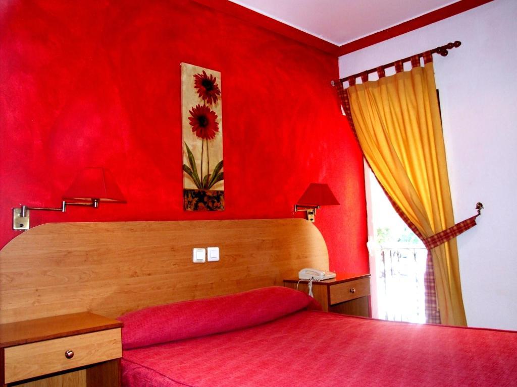 Hostal Santa Marta Aranjuez Exteriör bild