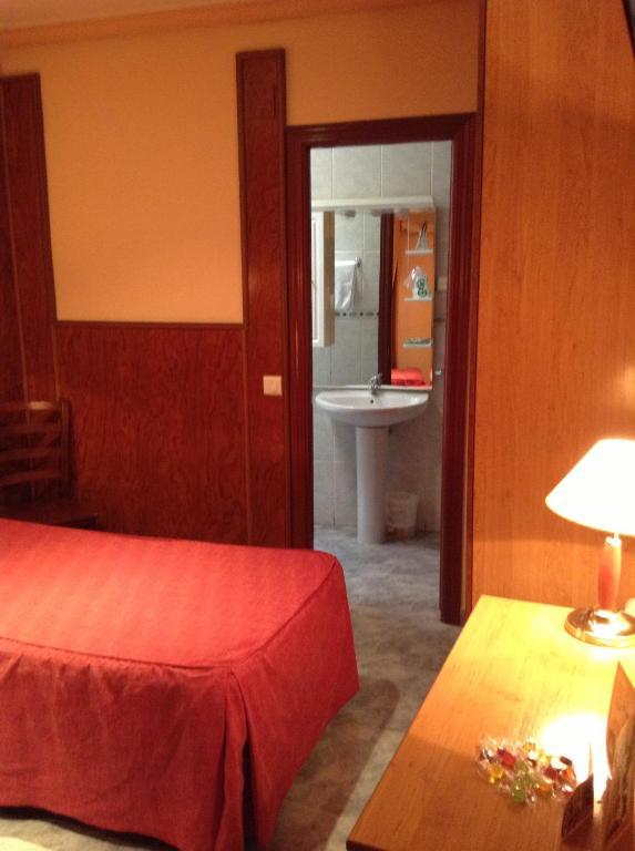 Hostal Santa Marta Aranjuez Exteriör bild