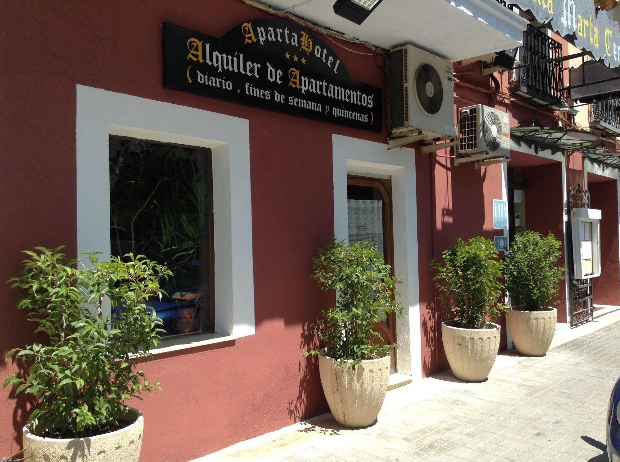 Hostal Santa Marta Aranjuez Exteriör bild